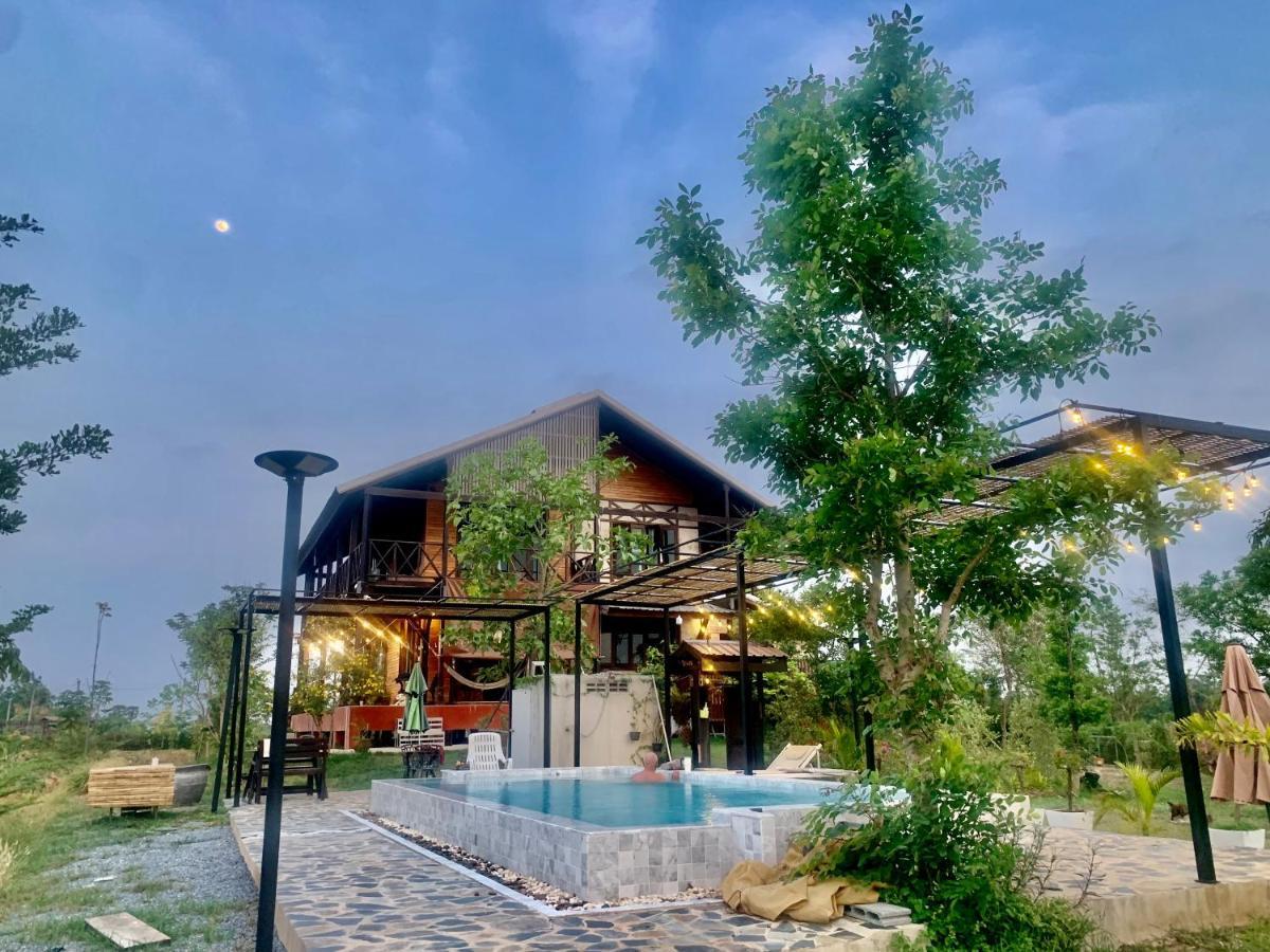 Rang Robin Farmstay With Swimming Pool Ban Wang Muang Exterior photo